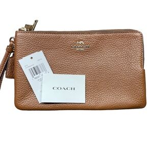 COACH IM/Redwood Corner Double Zip Pebble Leather Wristlet Clutch Wallet
